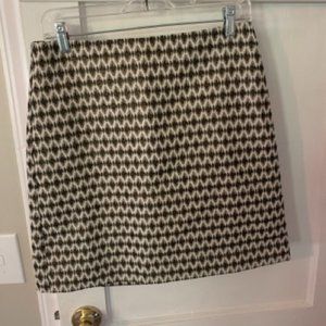 LOFT - Skirt w/sparkle - Sz 6 - work wear